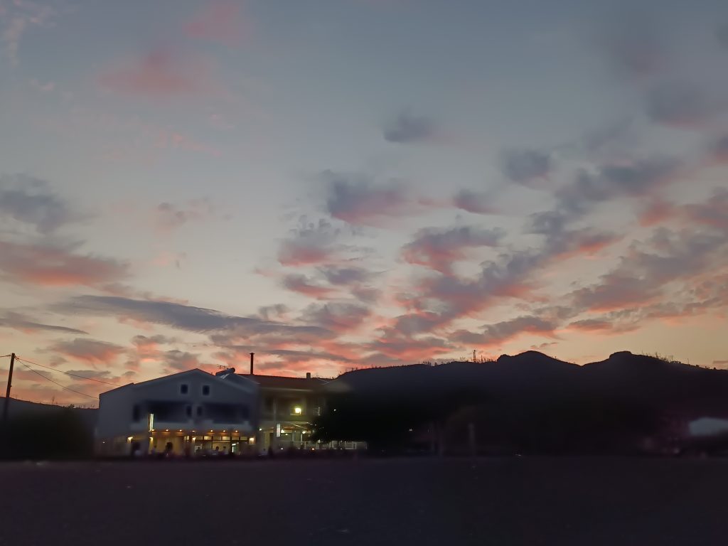 e67d36_268b3d7721a04ef98237d99b7cc4afba~mv2