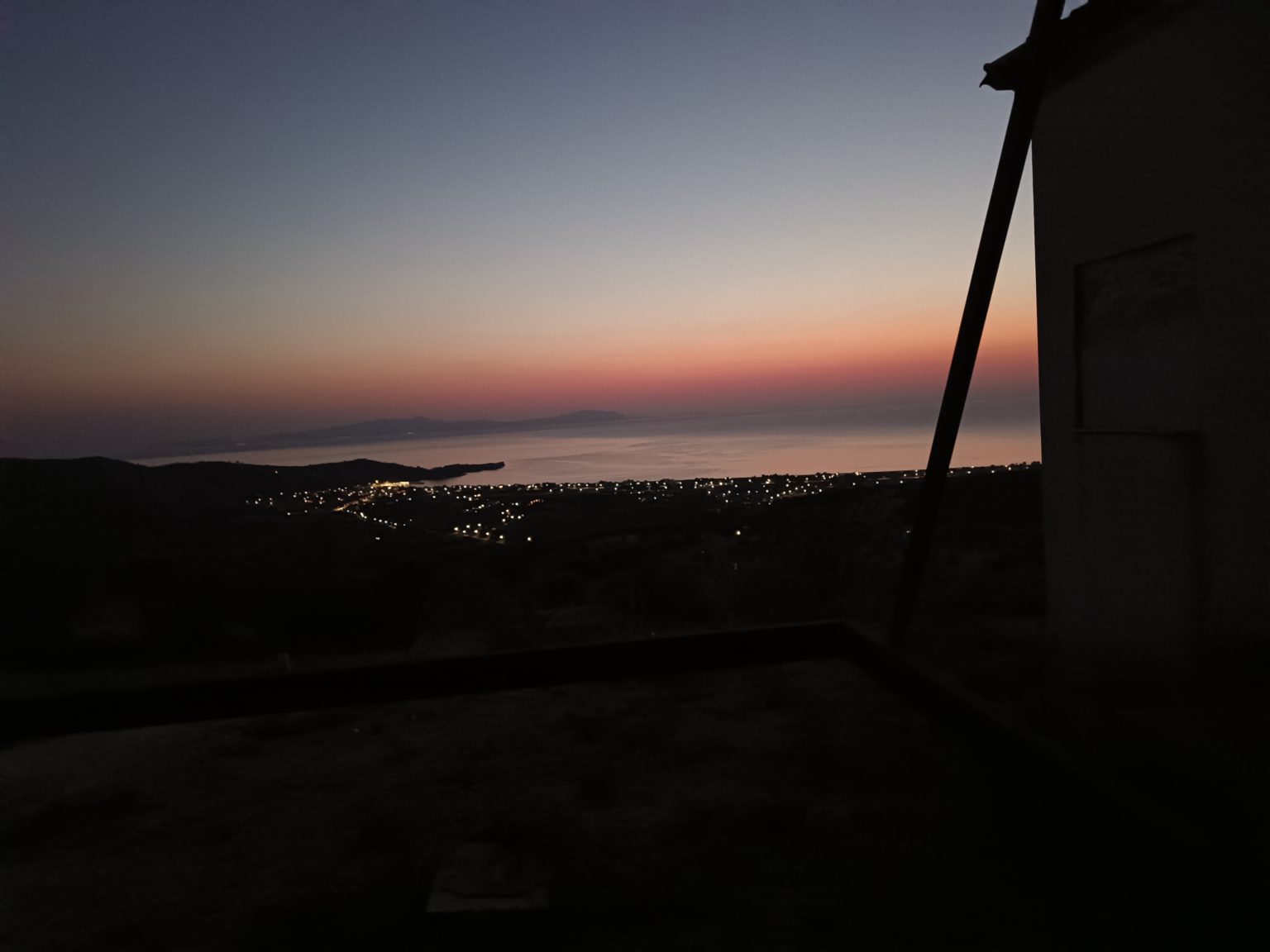 e67d36_85f3b71eabbf45d89370545b61611f72~mv2