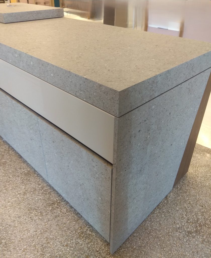 e67d36_ce25d3eba706480da9a6e7a070ff7ed6~mv2